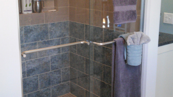 cropped-header_shower-sink.jpg